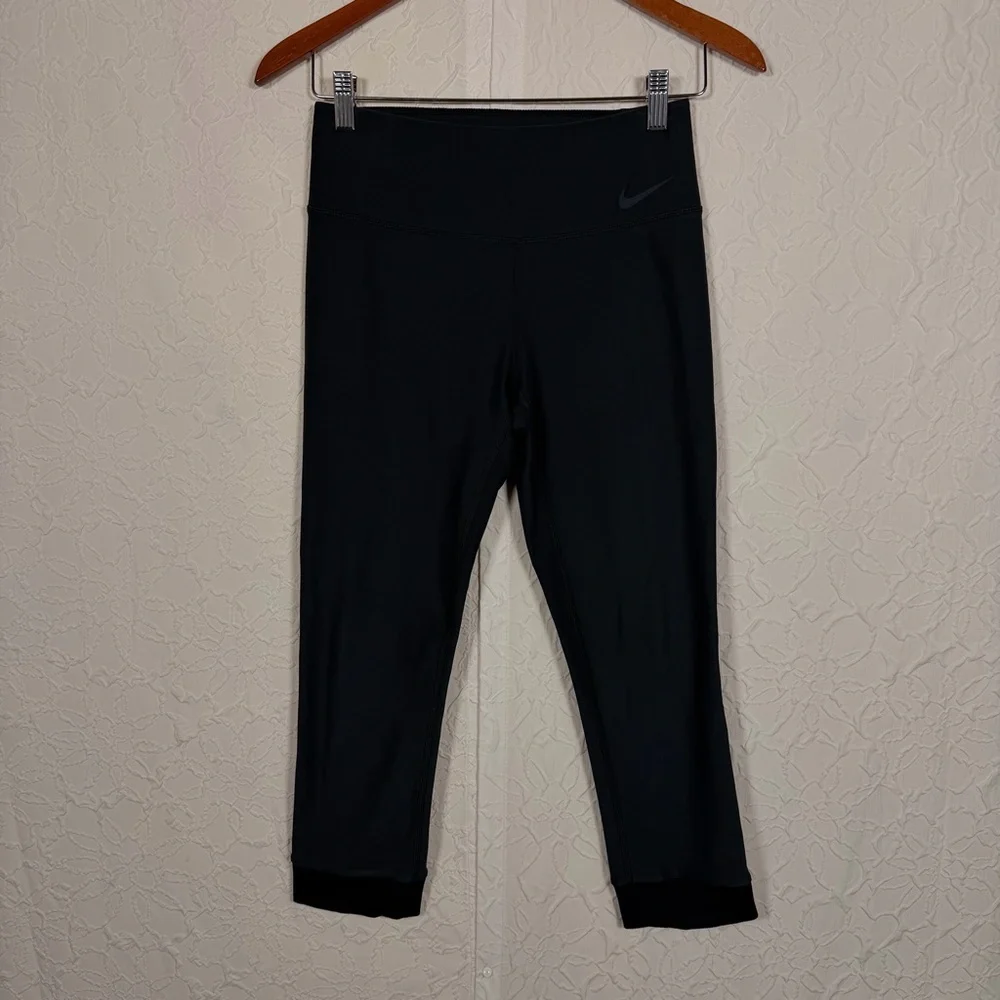 Nike Ten|One Black Running Gym Cropped Workout Leggings Sz S